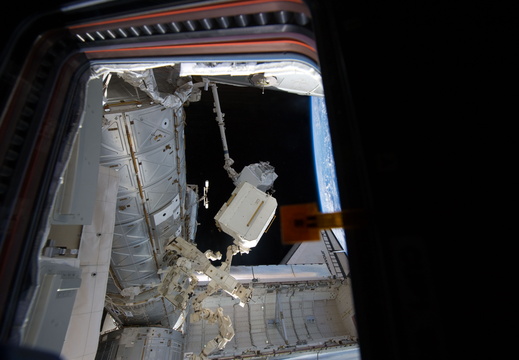 STS134-E-07448