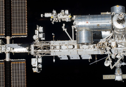 STS134-E-10580