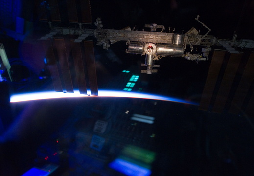 STS134-E-06998