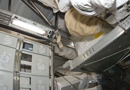 STS134-E-09136