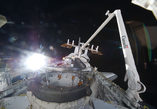 STS134-E-06985