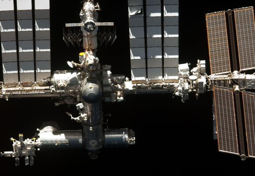 STS134-E-11613