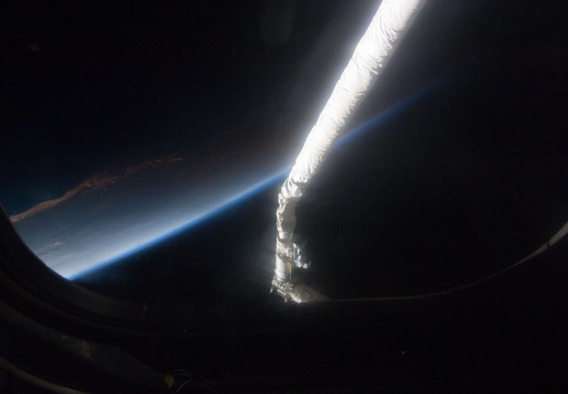 STS134-E-05267