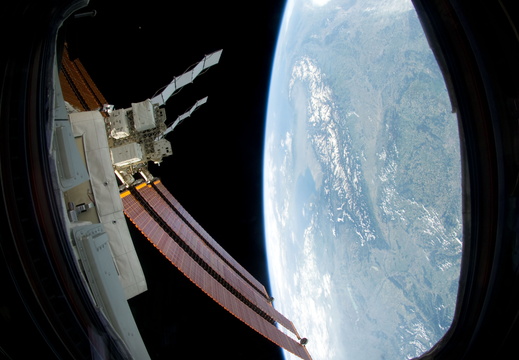 STS134-E-12746