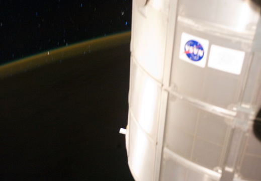 STS134-E-09403