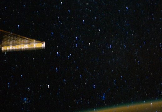 STS134-E-09421