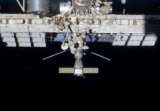 STS134-E-10584