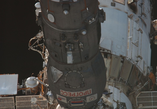 STS134-E-11366