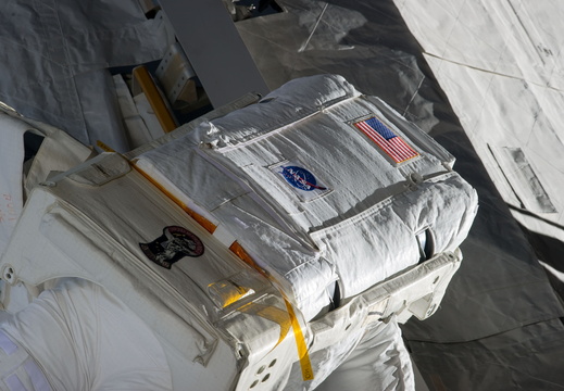 STS134-E-08680