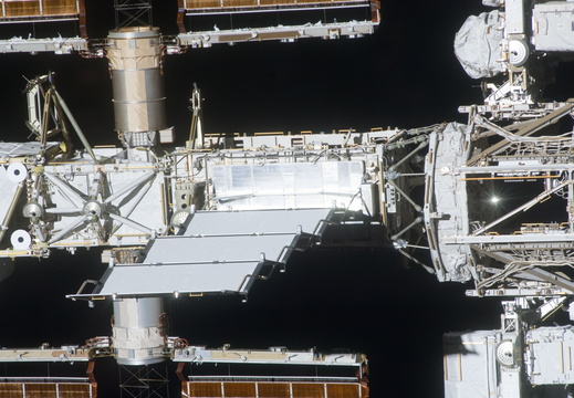 STS134-E-10522
