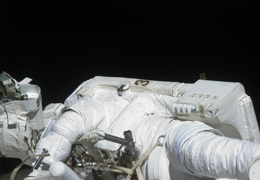 STS134-E-11124