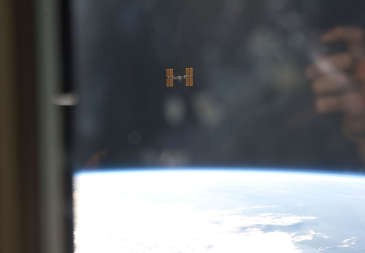 STS134-E-10978