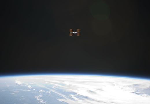 STS134-E-10991