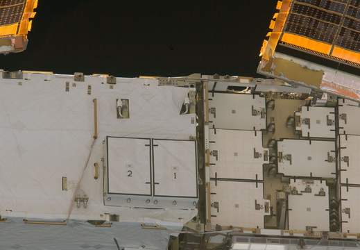STS134-E-10381