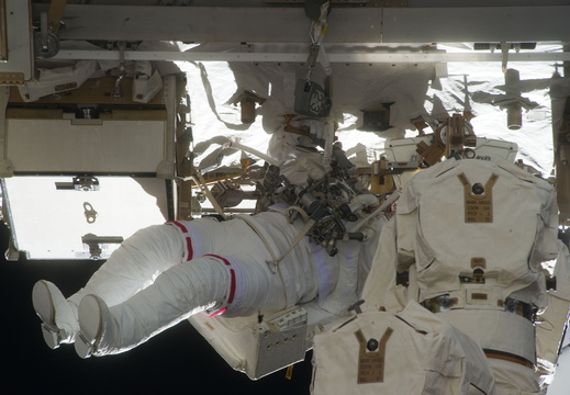 STS134-E-11082
