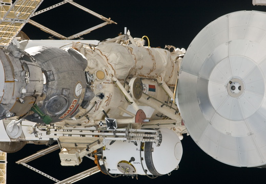 STS134-E-06791