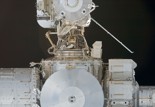 STS134-E-06708