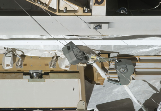 STS134-E-11137