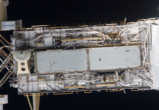 STS134-E-10184