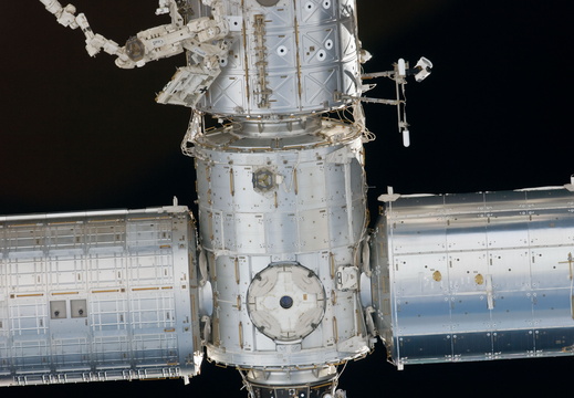 STS134-E-06675