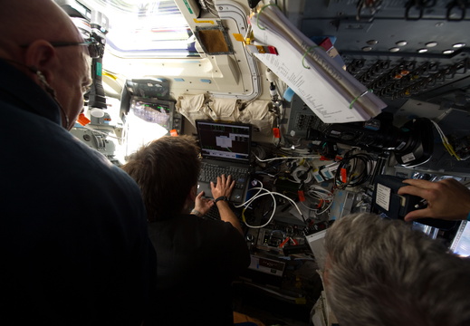 STS134-E-06913