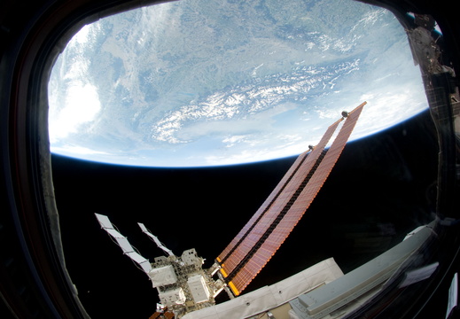 STS134-E-12733