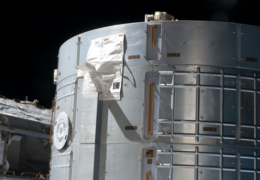 STS134-E-11884