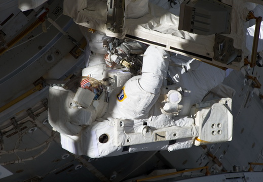 STS134-E-09000