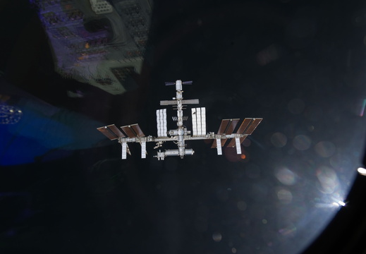 STS134-E-06922