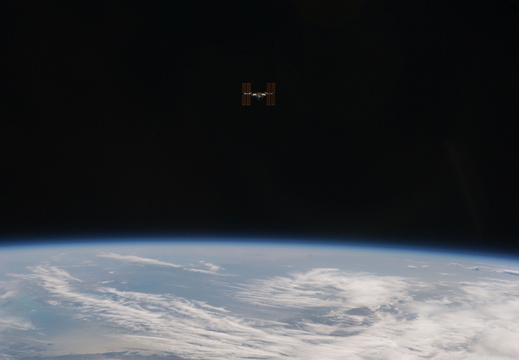 STS134-E-10997