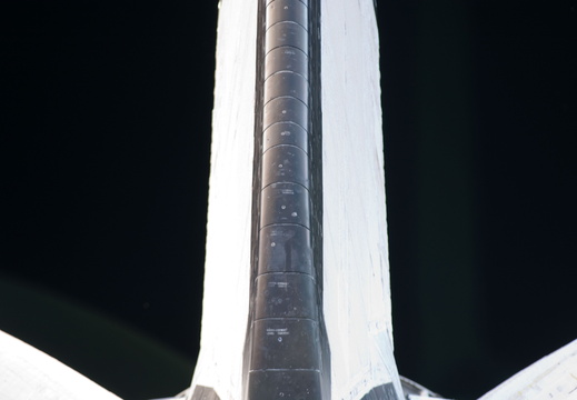 STS134-E-05232