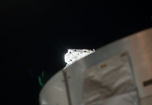 STS134-E-09054