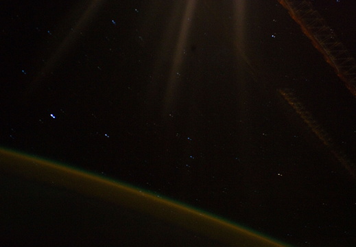 STS134-E-09539