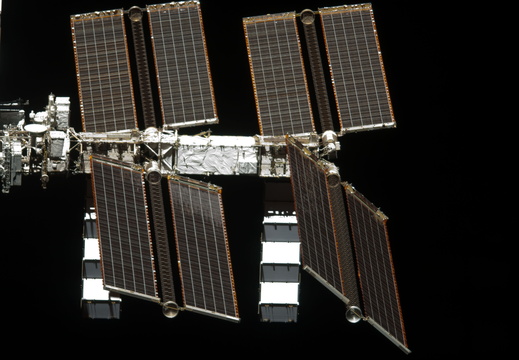 STS134-E-11655