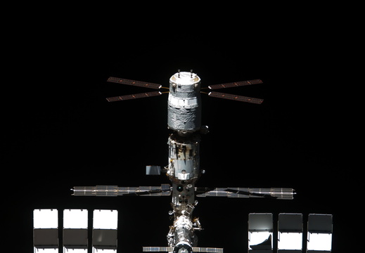 STS134-E-11626