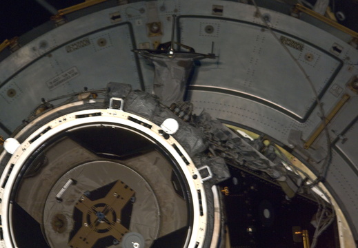 STS134-E-06807