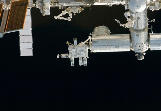 STS134-E-06605