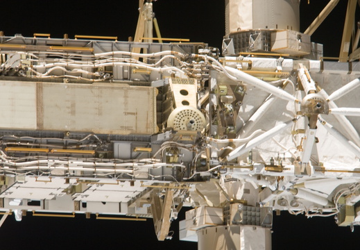 STS134-E-10214
