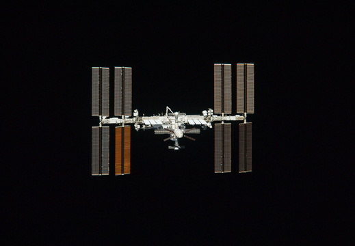 STS134-E-11057