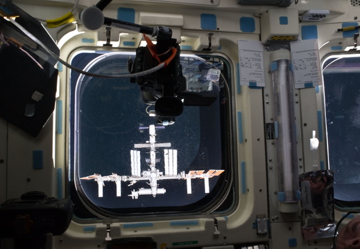 STS134-E-07034