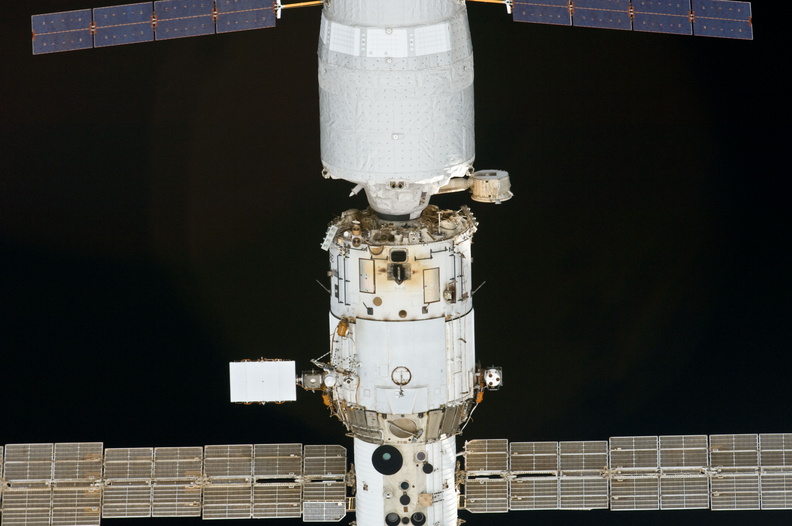 STS134-E-06660.jpg