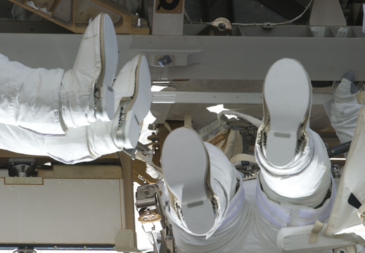 STS134-E-11185