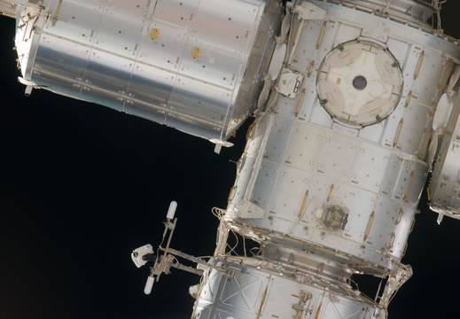 STS134-E-06751