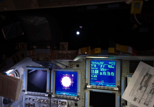 STS135-E-11739