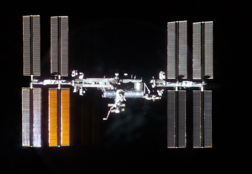 STS135-E-11767