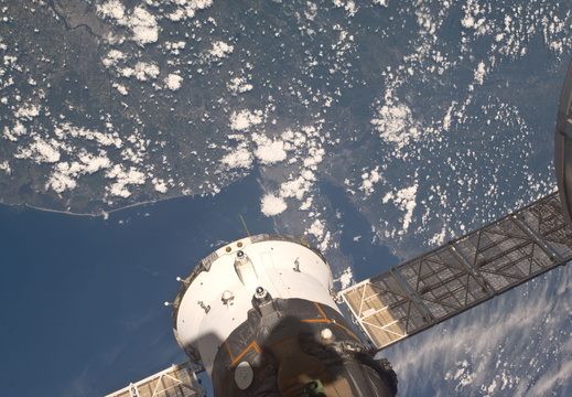 STS135-E-08784