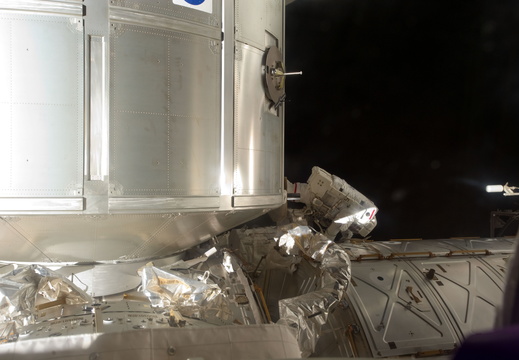 STS135-E-07497