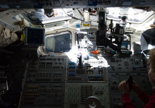 STS135-E-07135