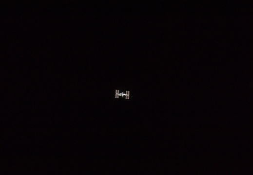STS135-E-06691