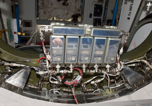 STS135-E-08863